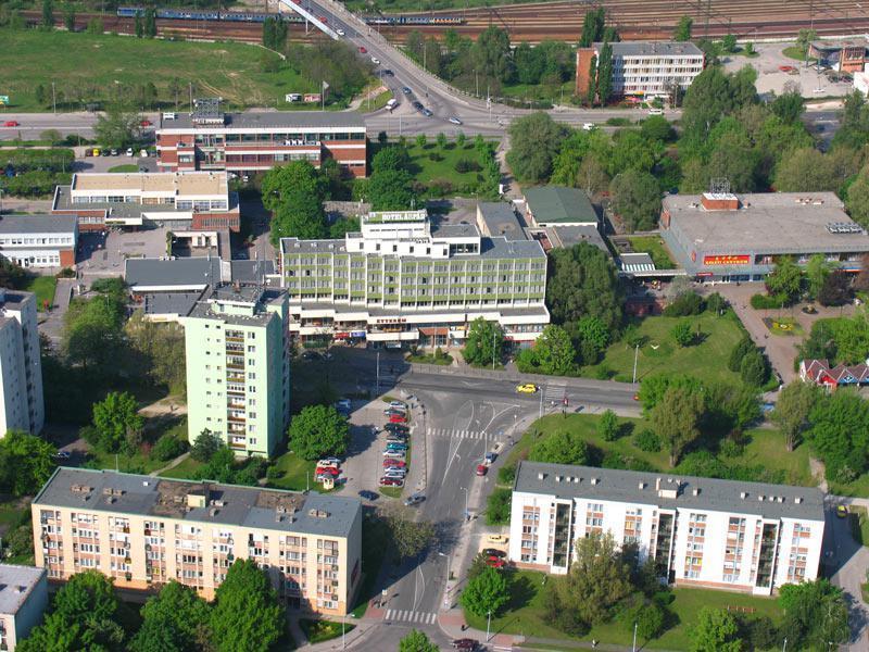 Hotel Árpád Tatabánya Buitenkant foto